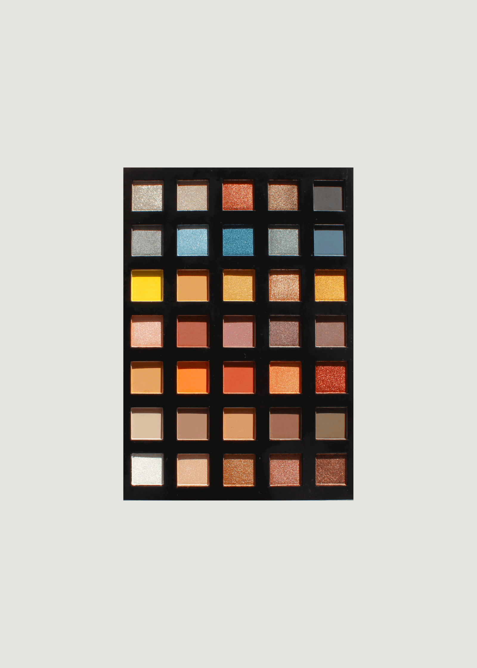 35 Shade Eyeshadow Palette - www.Shopthatapp.com