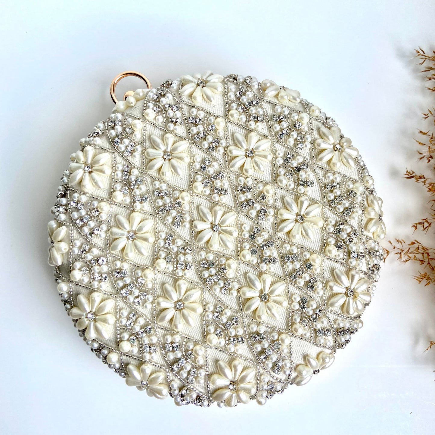 ALIA Pearl round clutch - www.Shopthatapp.com