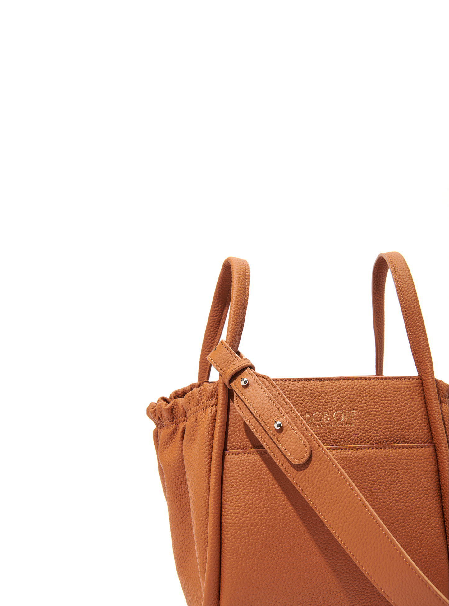 Ami Bag, Caramel - www.Shopthatapp.com