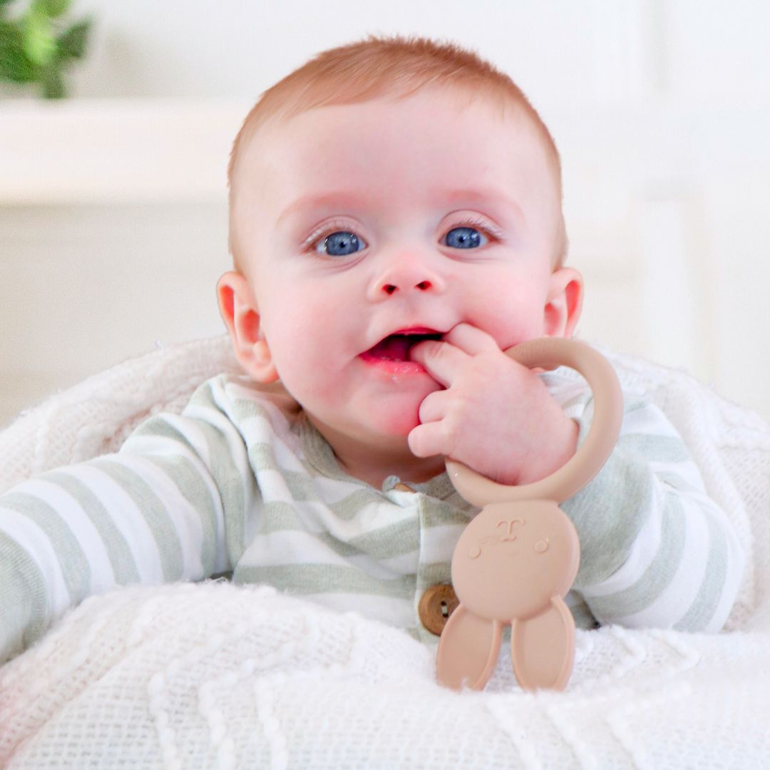 Bunny Teether - www.Shopthatapp.com