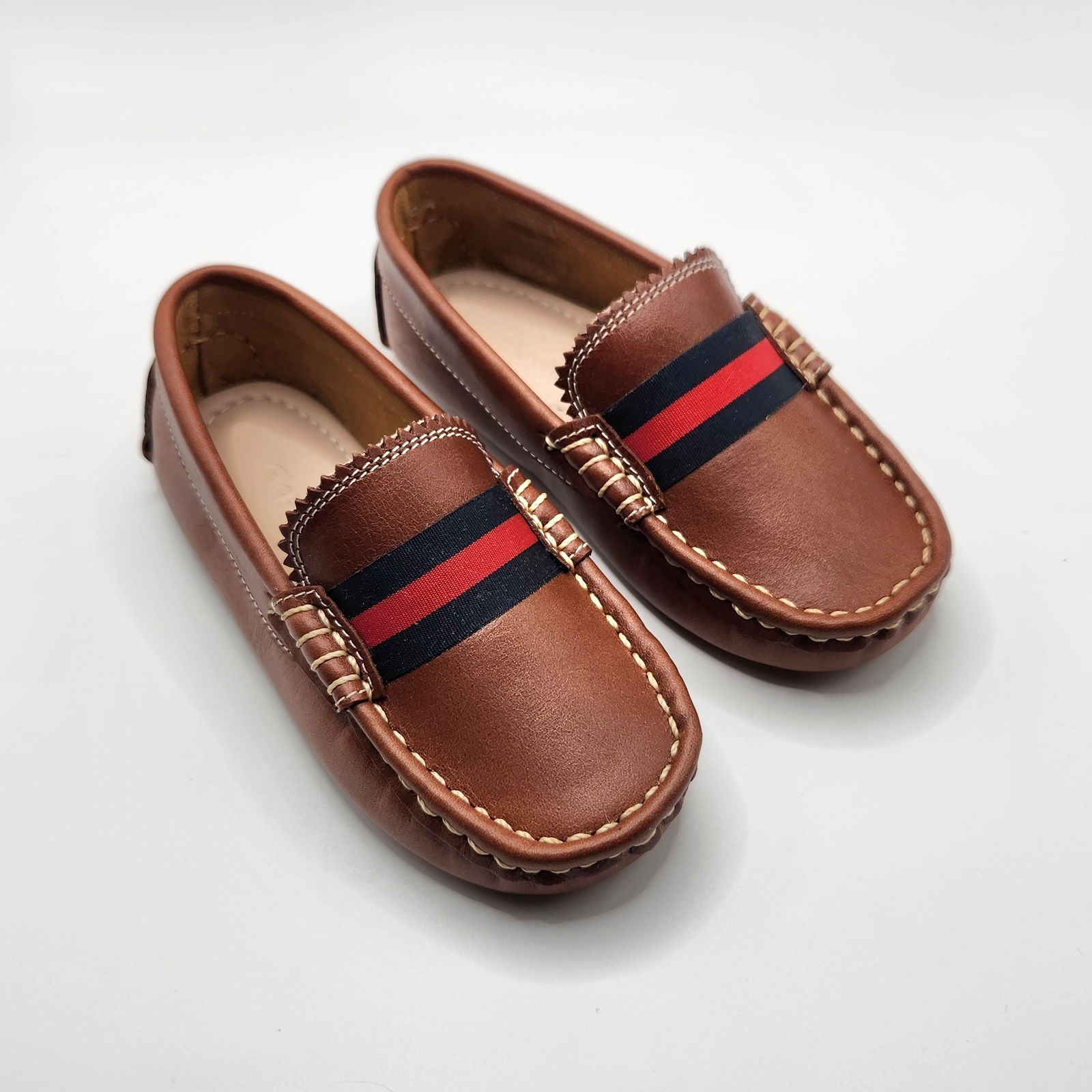 Club Loafer - www.Shopthatapp.com