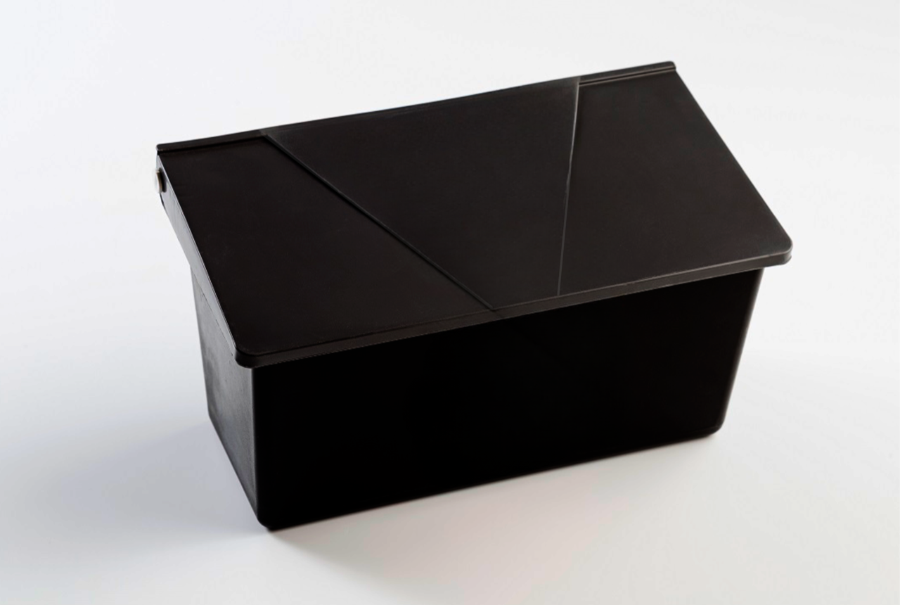 Durable Clothespins Box in Black - www.Shopthatapp.com