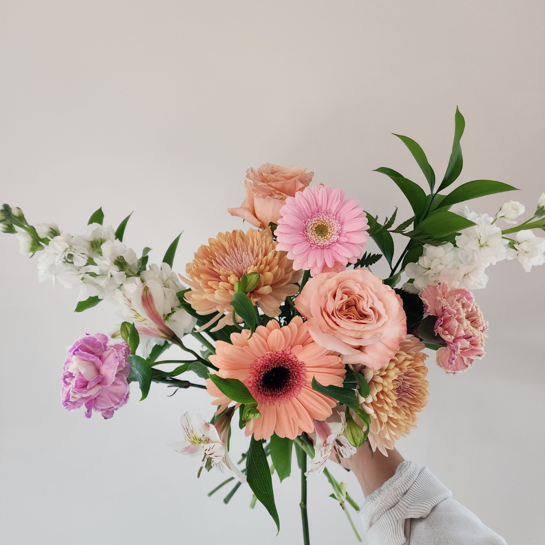 Fresh Blooms Bouquet - www.Shopthatapp.com