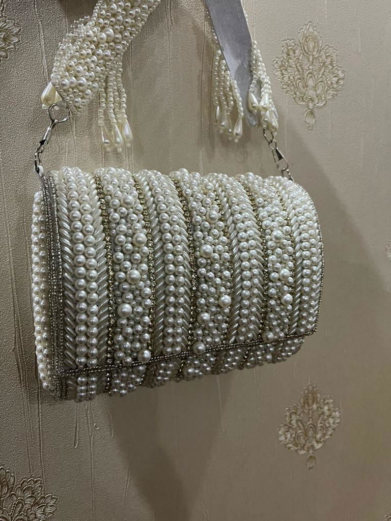 GRETA Pearl Bag - www.Shopthatapp.com