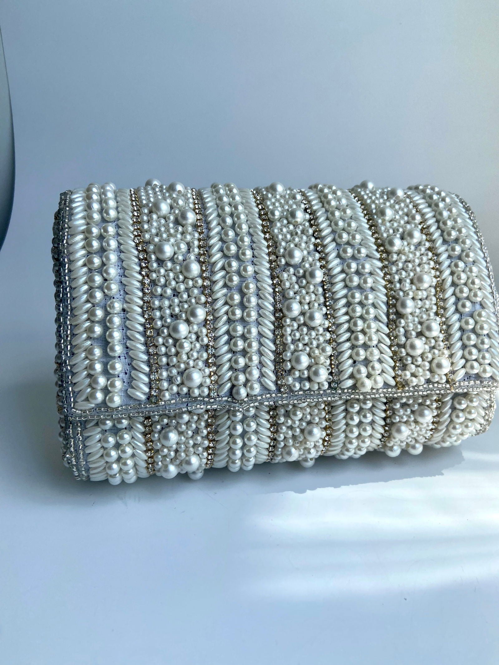 GRETA Pearl Bag - www.Shopthatapp.com