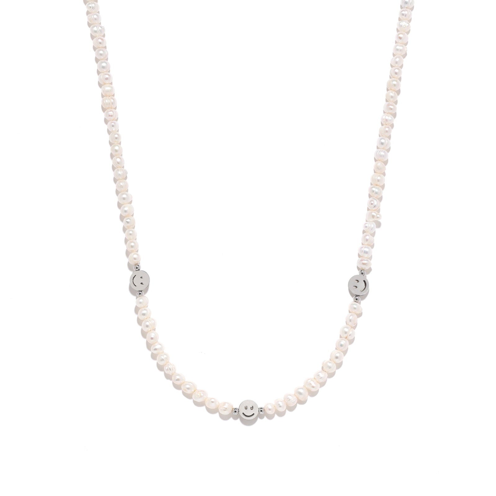 Happy Face Pearl Necklace - www.Shopthatapp.com