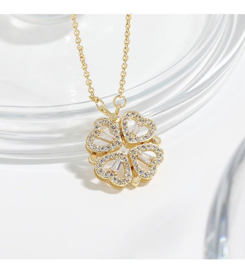 Clover / Heart Pendant Necklace - www.Shopthatapp.com