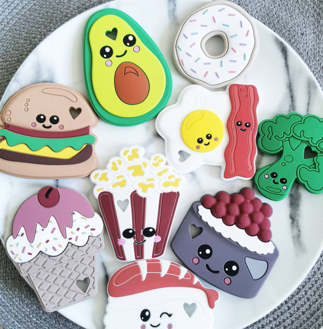 Jouets de dentition gourmet - www.Shopthatapp.com