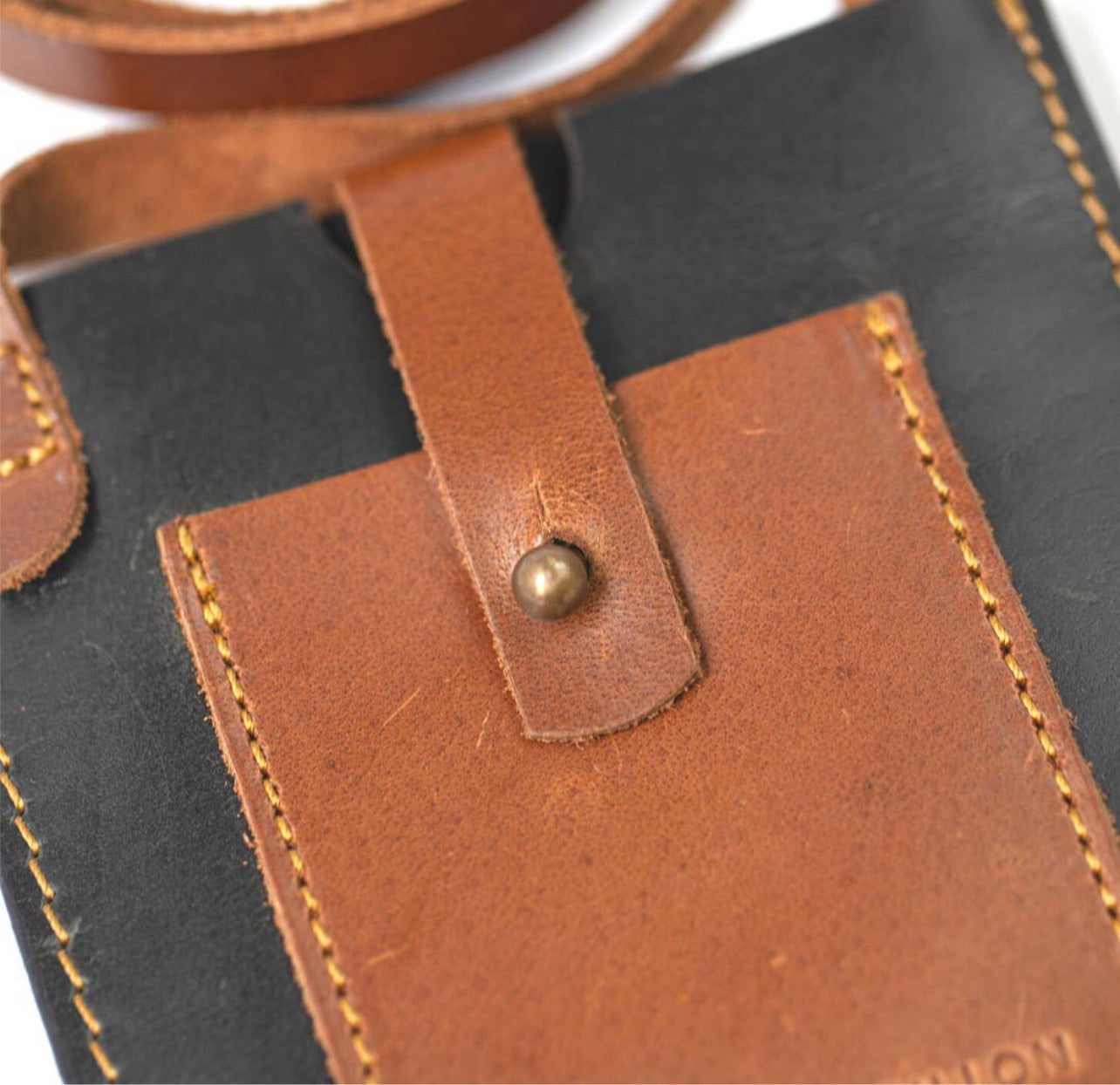 Leather Phone Crossbody - www.Shopthatapp.com