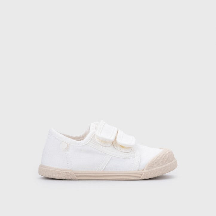 Lona Barefoot Sneaker - www.Shopthatapp.com