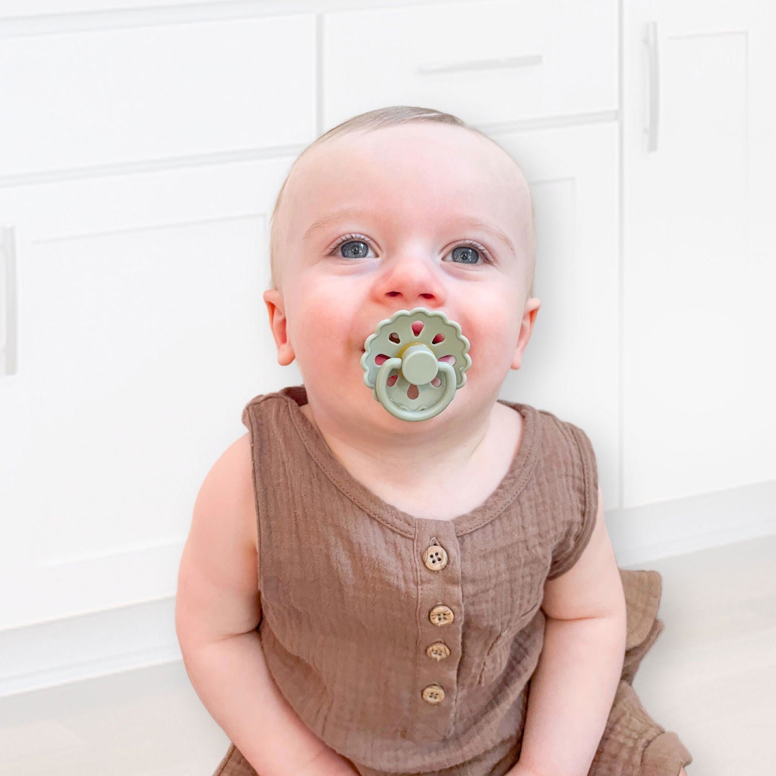 Natural Latex Pacifiers - www.Shopthatapp.com