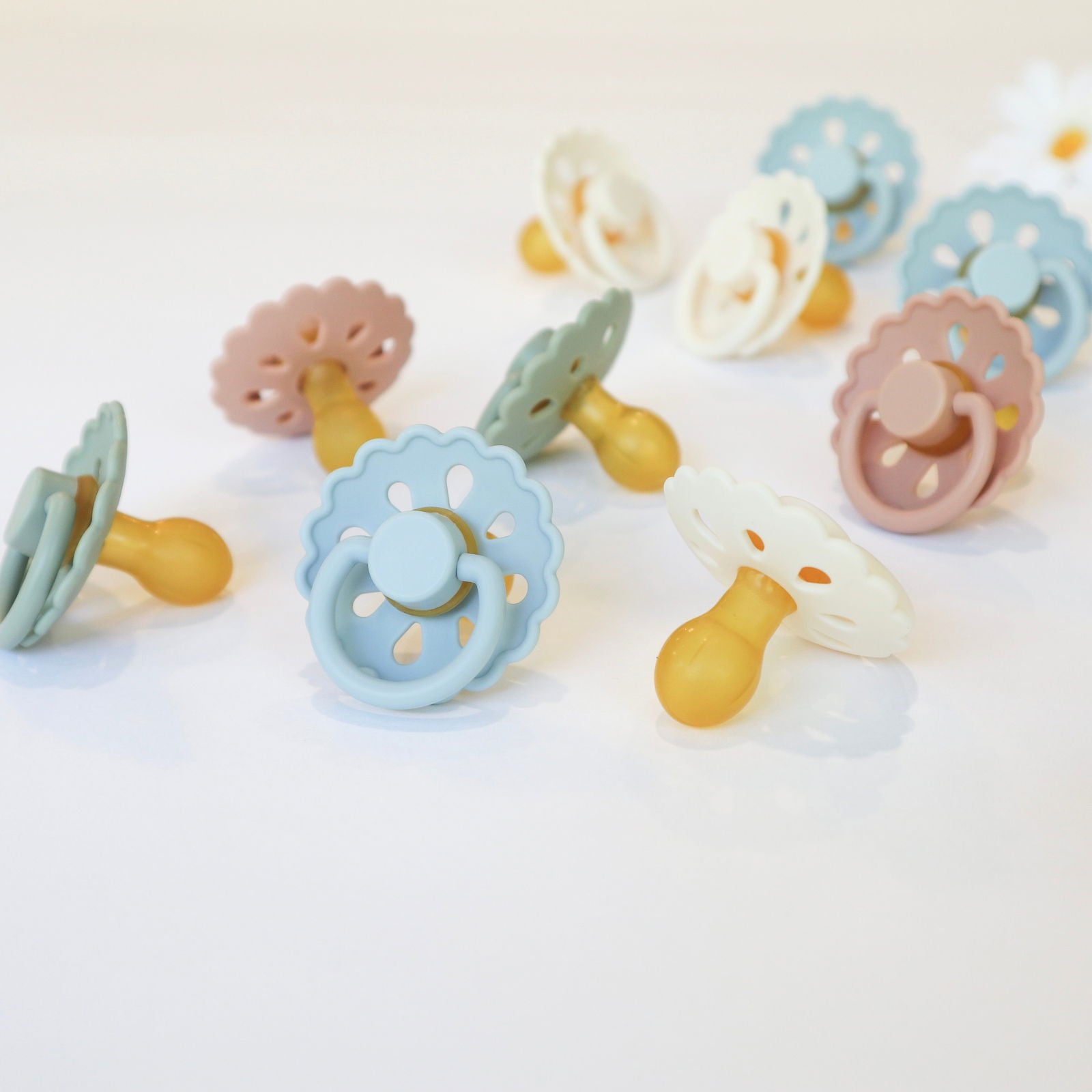 Natural Latex Pacifiers - www.Shopthatapp.com