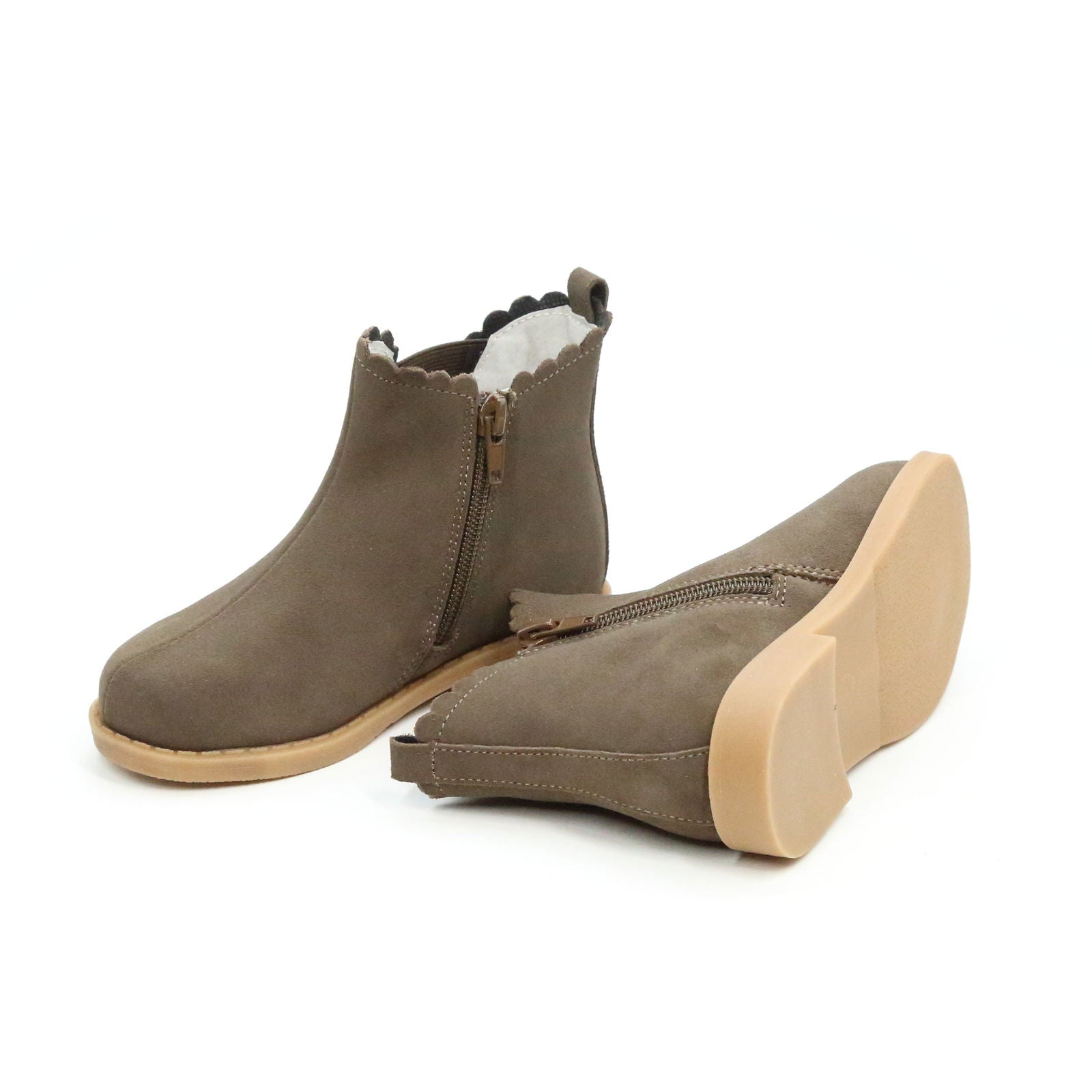 Nicola Chelsea Boot - www.Shopthatapp.com