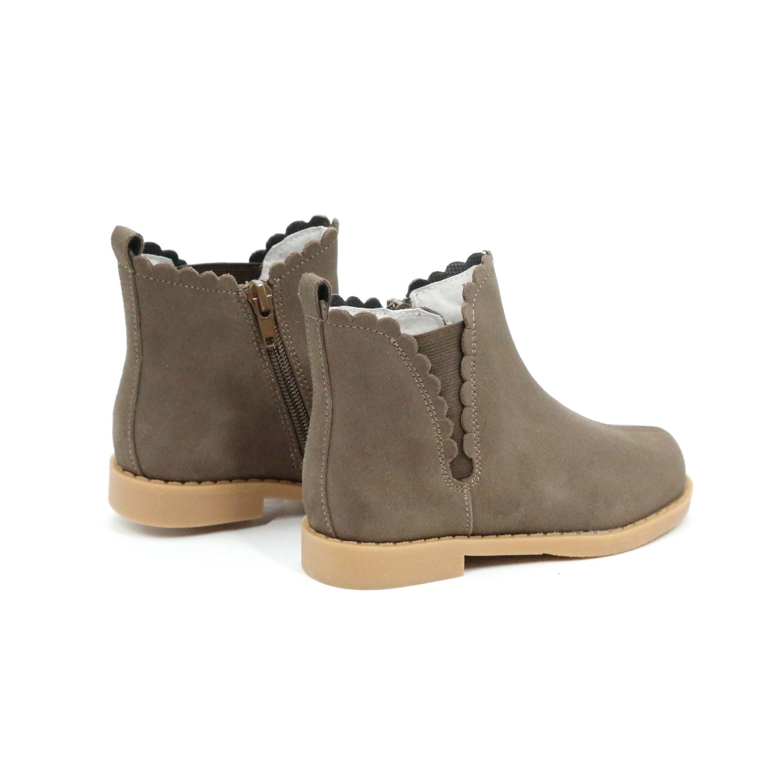 Nicola Chelsea Boot - www.Shopthatapp.com