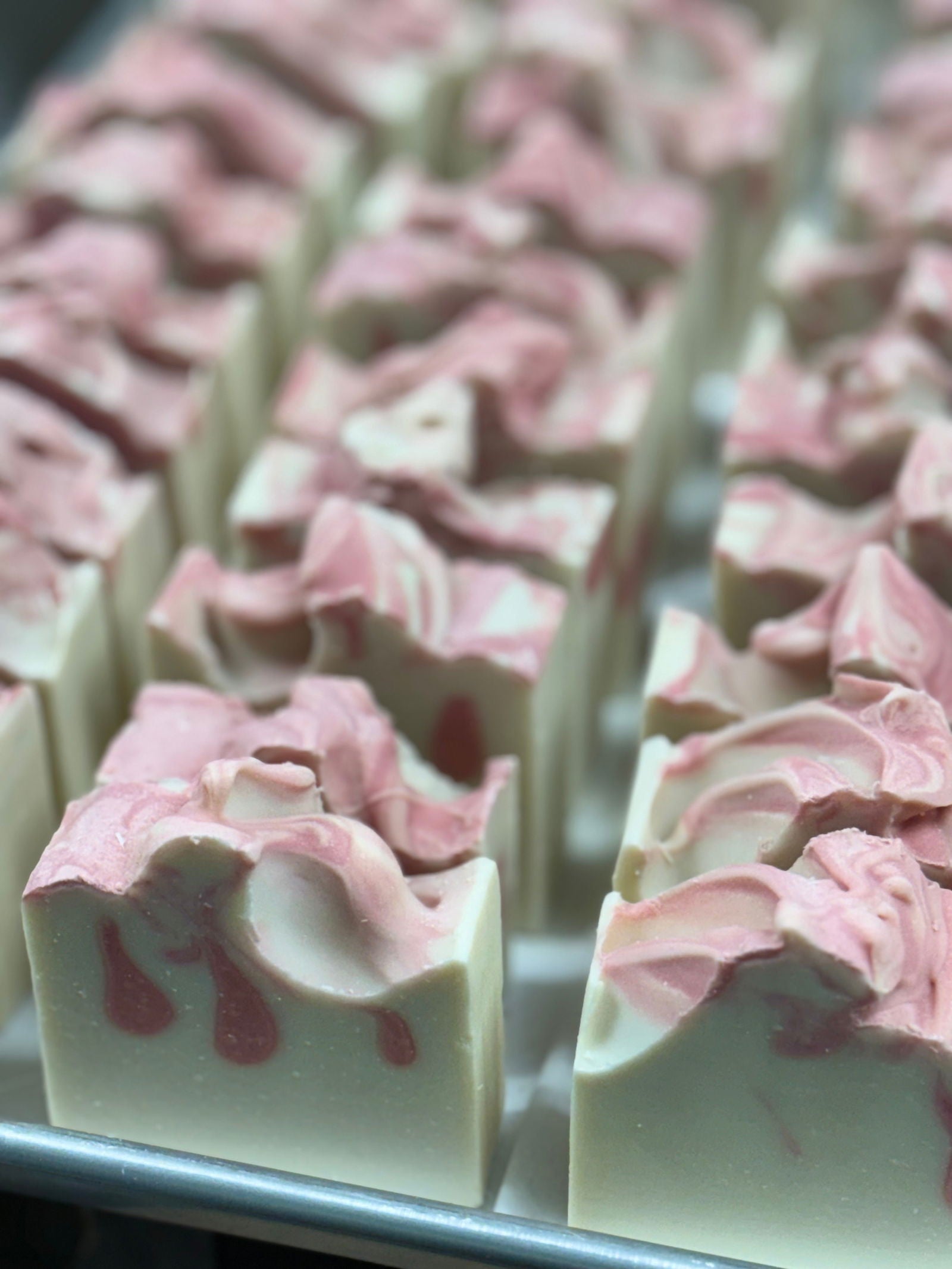 Raspberry + Rum Bar Soap - www.Shopthatapp.com