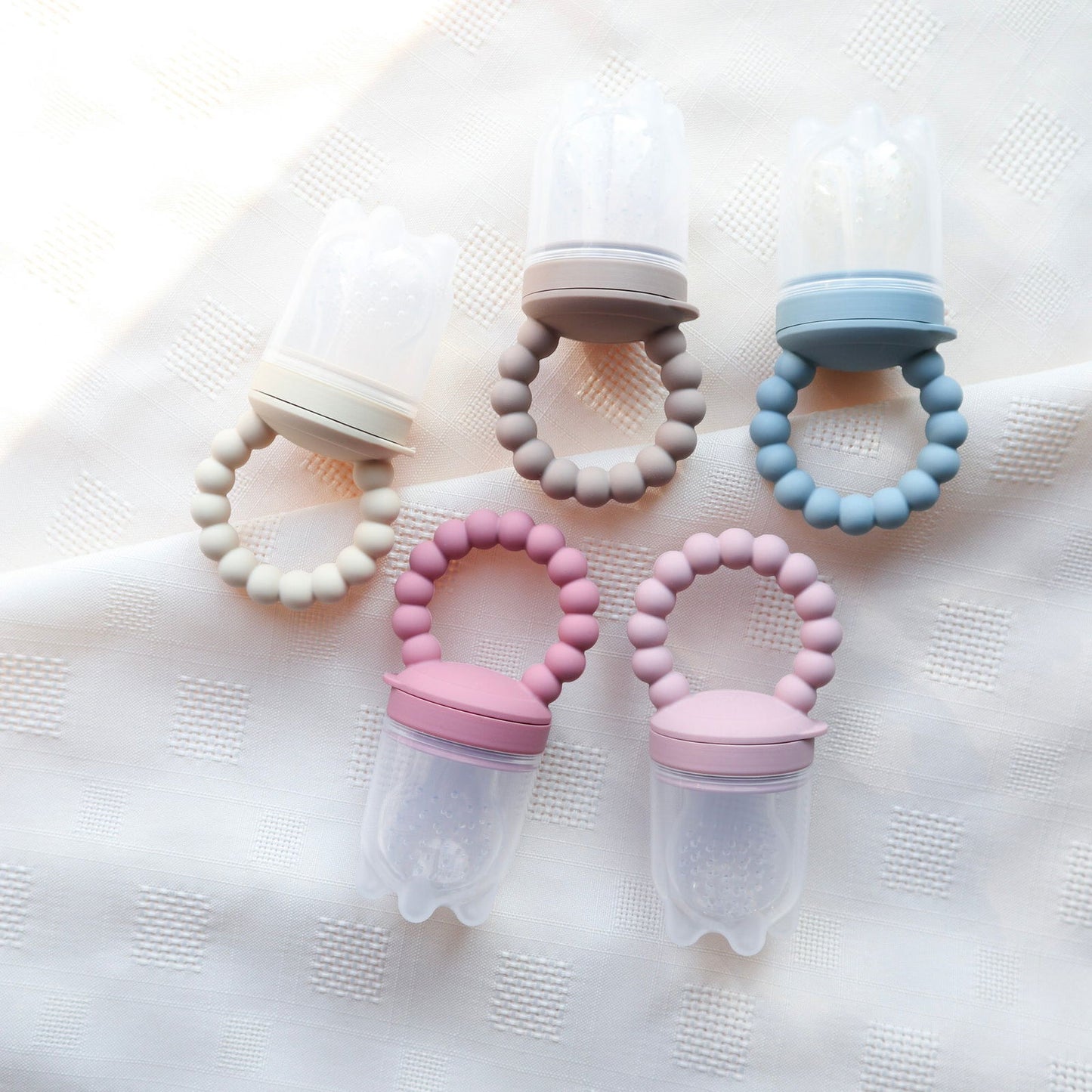 Silicone Infant Feeder - www.Shopthatapp.com