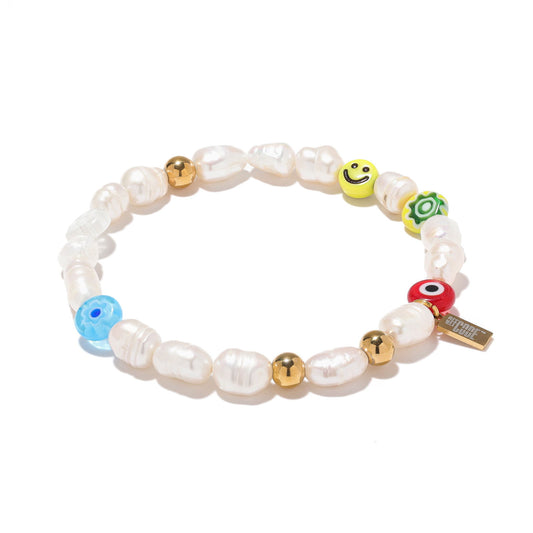 Smiley Face Pearl Bracelet - www.Shopthatapp.com