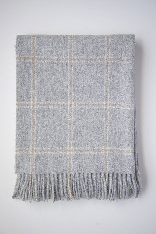 Stowe Alpaca Throw - www.Shopthatapp.com