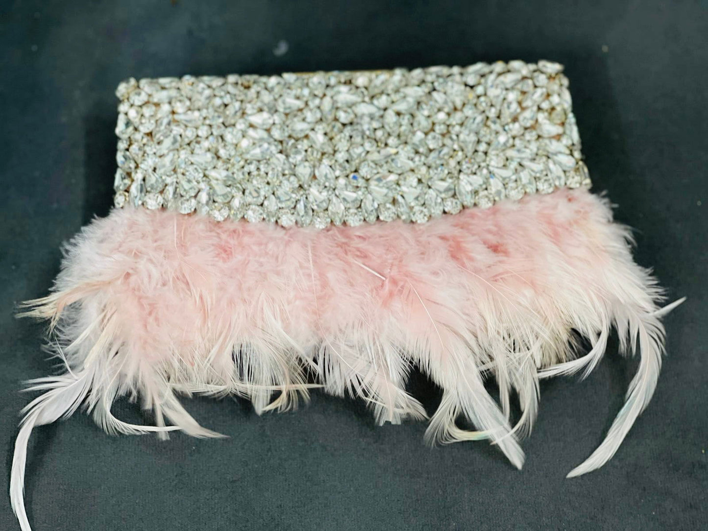 The HOPE Feather Clutch - www.Shopthatapp.com